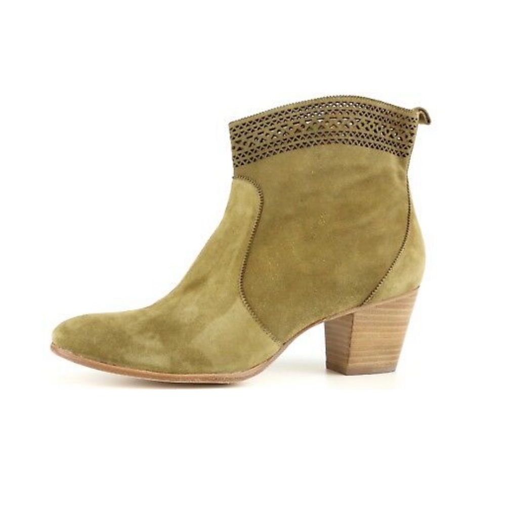 NWOT Aerin Tilstone Perforated Ankle Boot